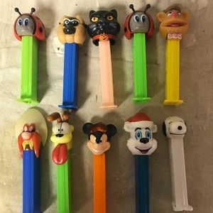 PEZ dispenser collectibles (10pcs)
